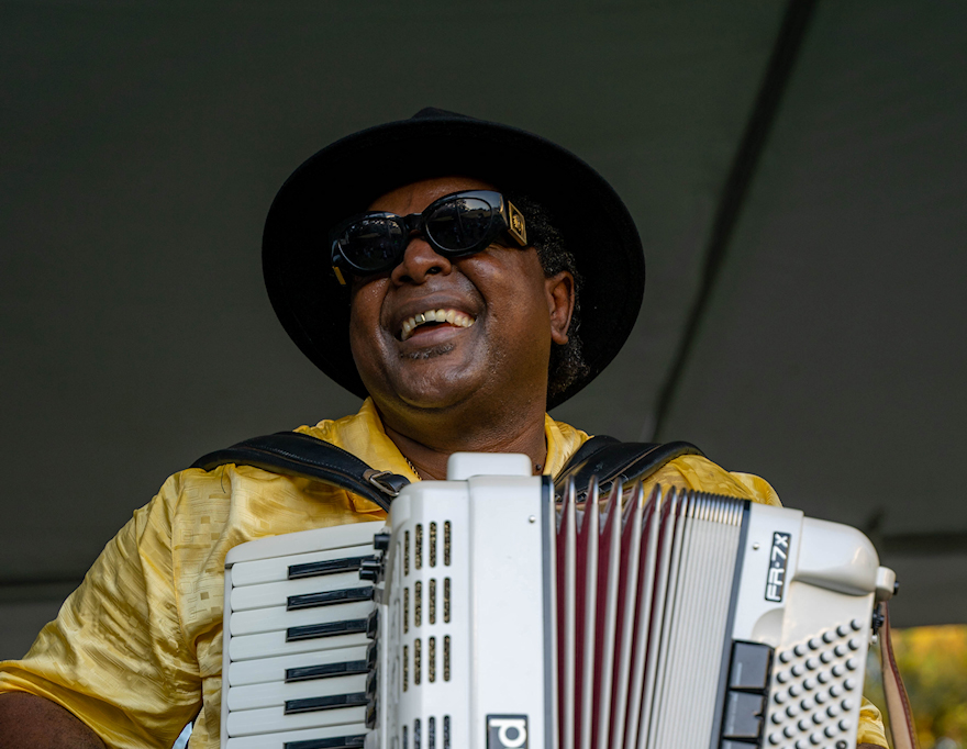 Nathan & the Zydeco Cha Chas